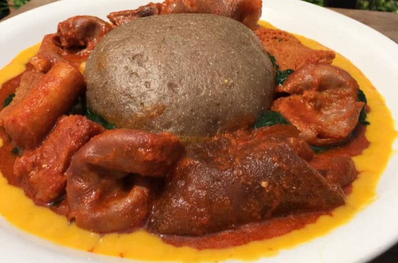 How to make Nigerian Amala (Yam Flour Swallow)